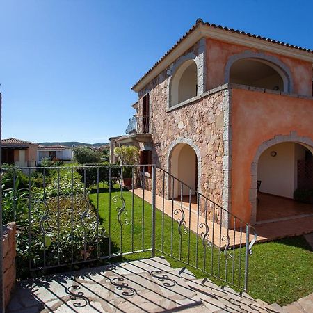 Appartamento Sole Mare Citai San Teodoro  Exterior photo