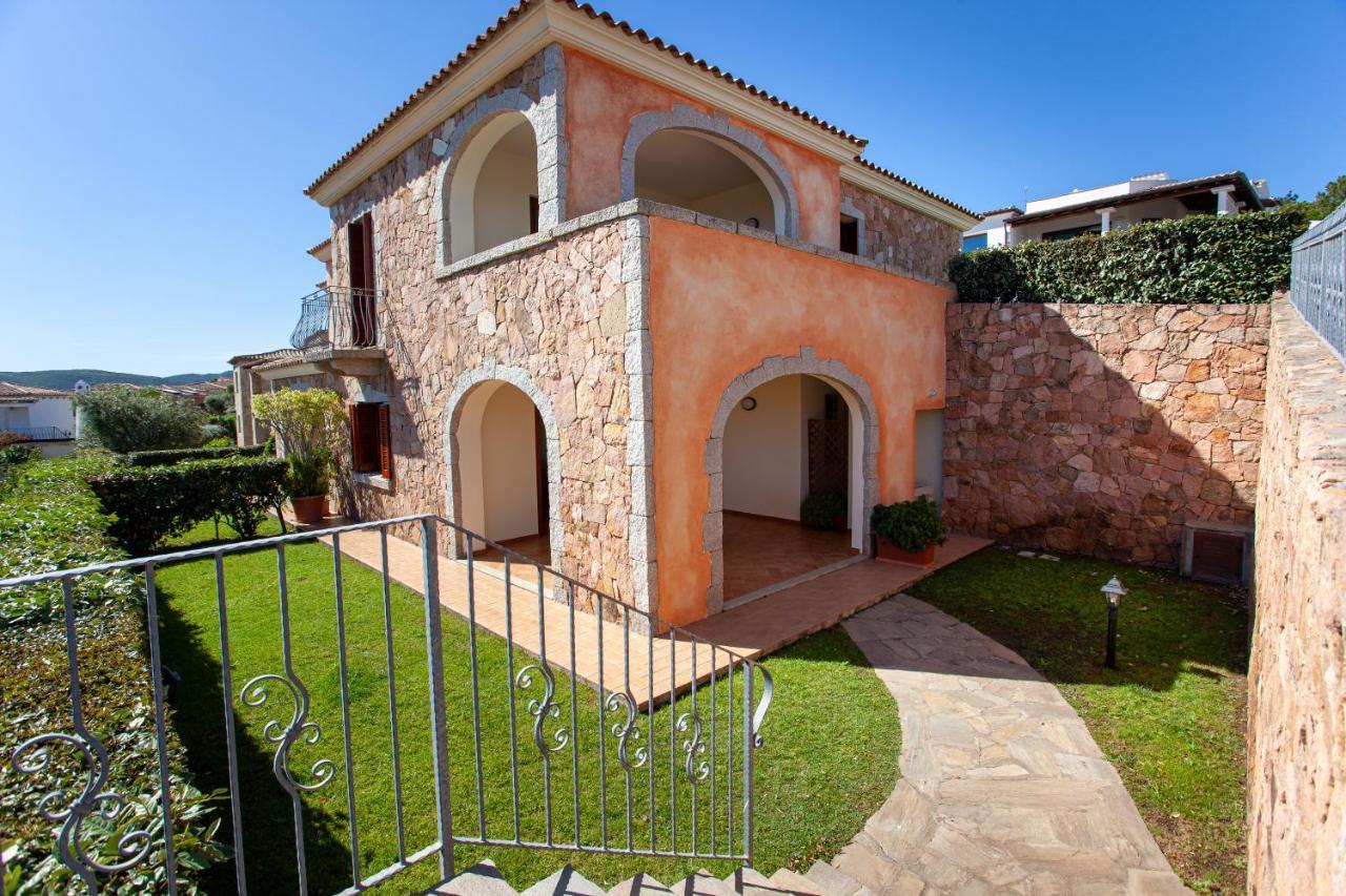 Appartamento Sole Mare Citai San Teodoro  Exterior photo